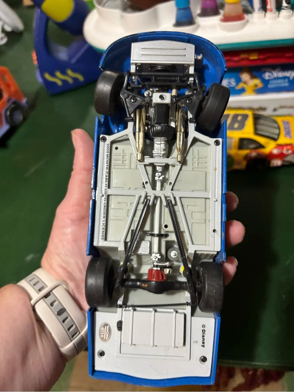 Nascar 1:24 scale Disney Car# 05